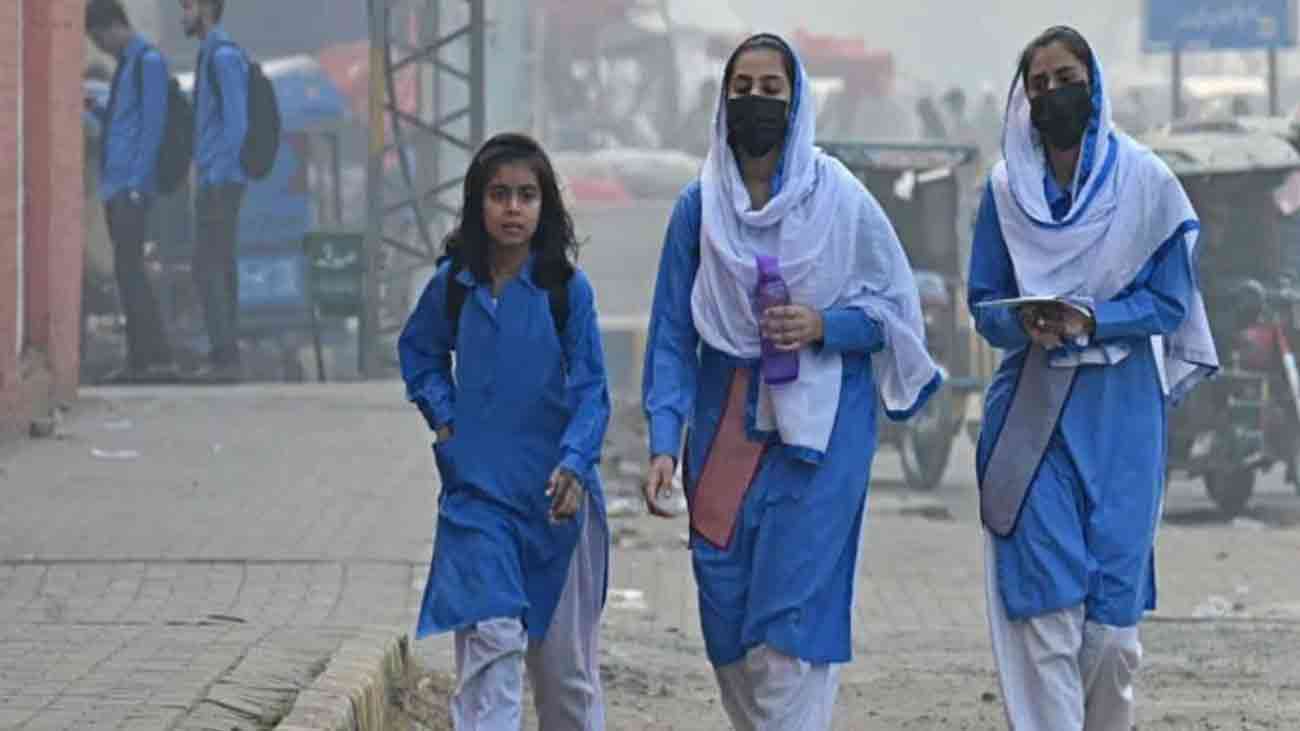 پنجاب: سکولوں میں موسم سرما کی چھٹیوں کا اعلان Winter vacations have been announced in government and private schools across Punjab