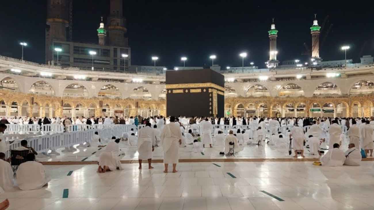 مکہ مکرمہ میں داخلے کیلئے پرمٹ لازمی قرار Khana Kaba
