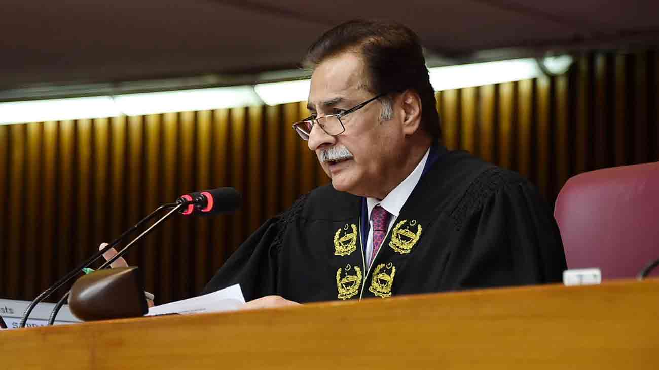 امریکا نے واضح کیا ہمارا پاکستان کی داخلی سیاست سے کوئی تعلق نہیں: ایاز صادق سپیکر قومی اسمبلی سردار ایاز صادق نے کہا ہے کہ امریکی وفد کے سامنے اپوزیشن نے عمران خان تو دور کی بات، ذکر بھی نہیں کیا