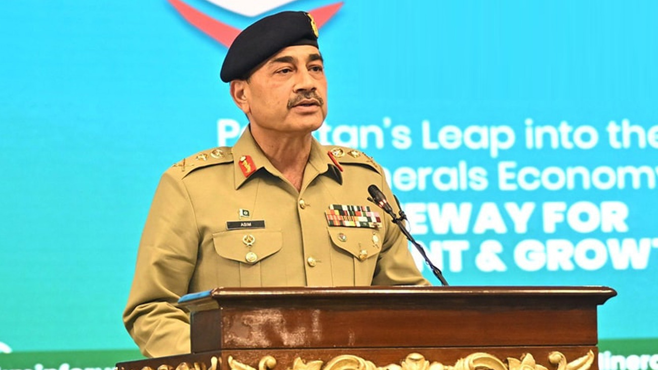 دہشتگردوں کی دس نسلیں بھی بلوچستان اور پاکستان کا کچھ نہیں بگاڑ سکتیں: آرمی چیف چیف آف آرمی سٹاف جنرل سید عاصم منیر نے کہا ہے کہ دہشتگردوں کی دس نسلیں بھی بلوچستان اور پاکستان کا کچھ نہیں بگاڑ سکتیں۔