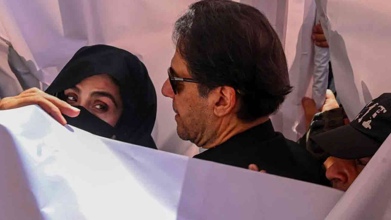 Ex prime minister of Pakistan and founder of PTI Imran Ahmad Khan Niazi and Bushra bibi