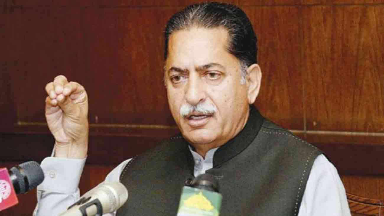 پاکستان مسلم لیگ ن کے رہنما جاوید لطیف نے بانی پی ٹی آئی کی رہائی کے حوالے سے کہا ہے بانی کی رہائی کے لئے جہاں سے دباؤ آیا، وہاں سے پہلے دباؤ نہیں آیا