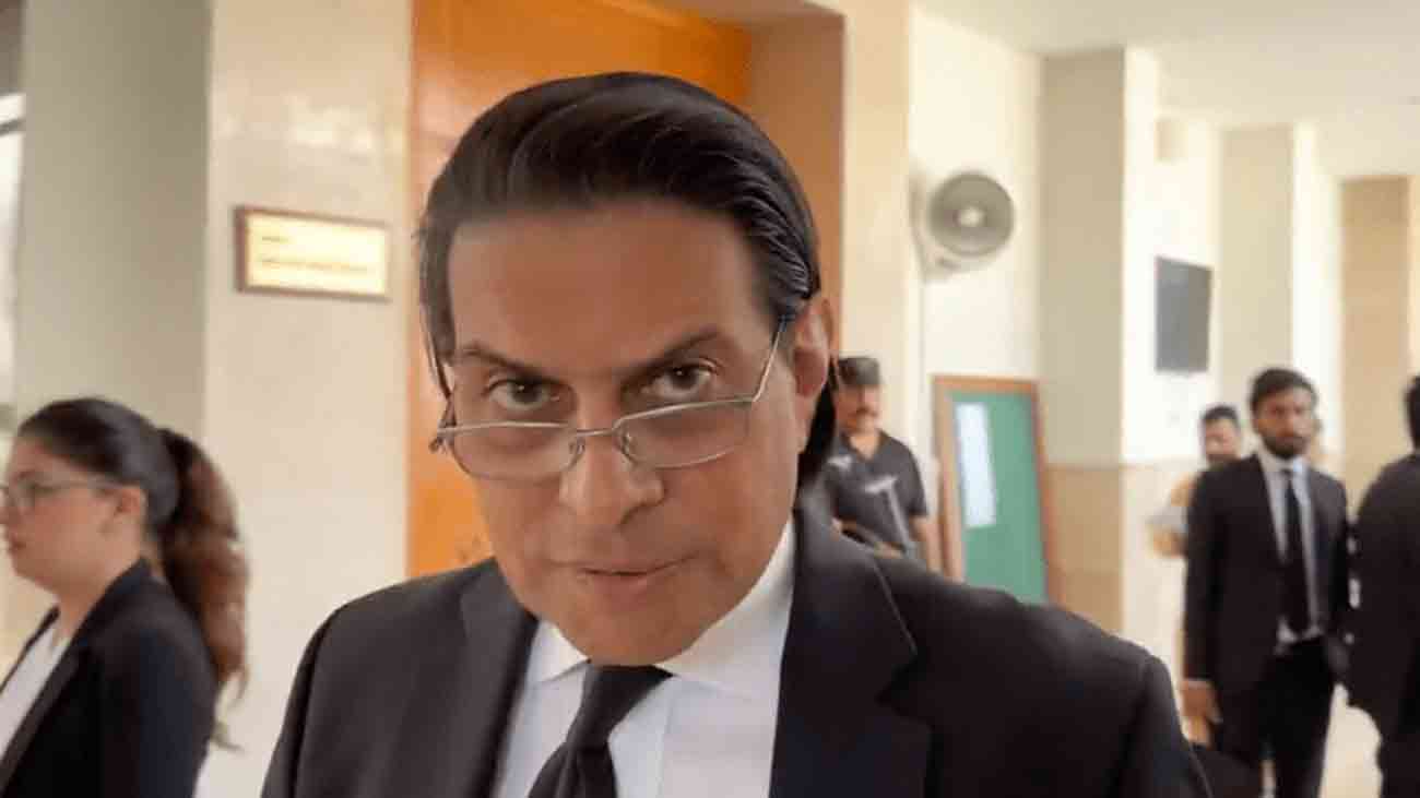 پاکستان تحریک انصاف (پی ٹی آئی) کے سیکرٹری جنرل سلمان اکرم راجہ نے نو منتخب امریکی صدر ڈونلڈ ٹرمپ کی تقریب حلف برداری کے دعوت نامے موصول ہونے کا دعویٰ کر دیا