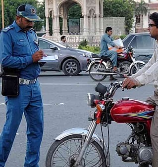 ٹریفک جرمانوں سے متعلق نئے احکامات سامنے آگئے