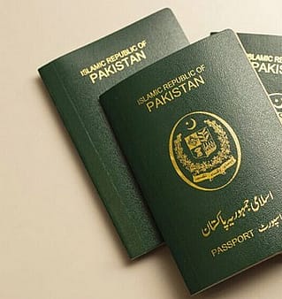 اٹلی نے پاکستانی طلباء کو وارننگ دے دی