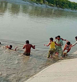 مٹیاری میں نہر کنارے بیٹھے 3 نوجوان ڈوب گئے