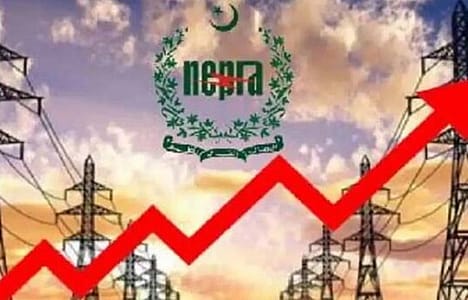 بجلی مزید مہنگی، نیپرا نے ماہانہ اور سہ ماہی ایڈجسٹمنٹ کا نوٹیفکیشن جاری کردیا