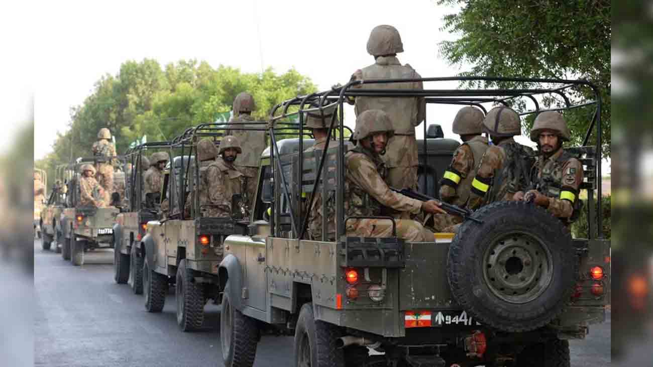 A convoy of Pakistan Army soldiers is passing through a highway in Balochistan.