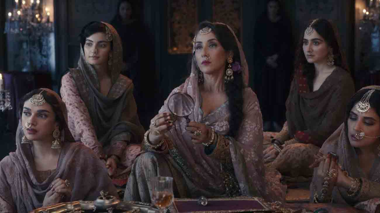  ہیرا منڈی کا سیزن ٹو:  سنجے لیلا بھنسالی نے گرین سگنل دیدیا