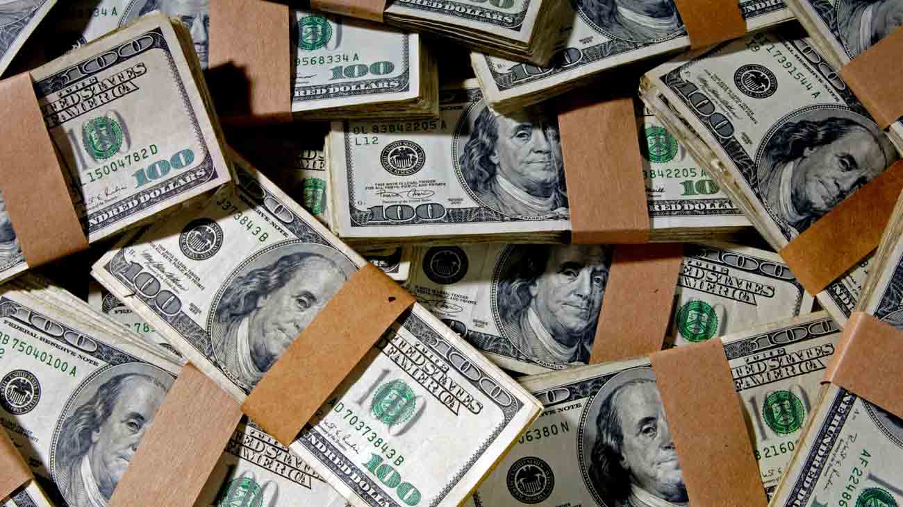 Pakistanis sent more dollars than IMF