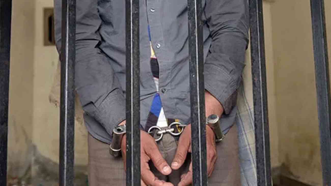 پاراچنار:مسافرآ پے سے باہر ہوگیا،ڈرائیور کا کان چبا ڈالا culprit Arrested