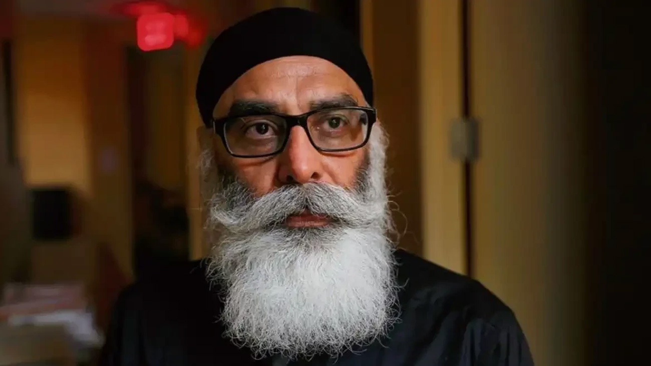 سکھ رہنما گرپتونت سنگھ کا سکھ فوجیوں کو پاکستان کیخلاف نہ لڑنے کا مشورہ سکھ رہنما گرپتونت سنگھ نے سکھ فوجیوں کو پاکستان کیخلاف نہ لڑنے کا مشورہ دیدیا۔
