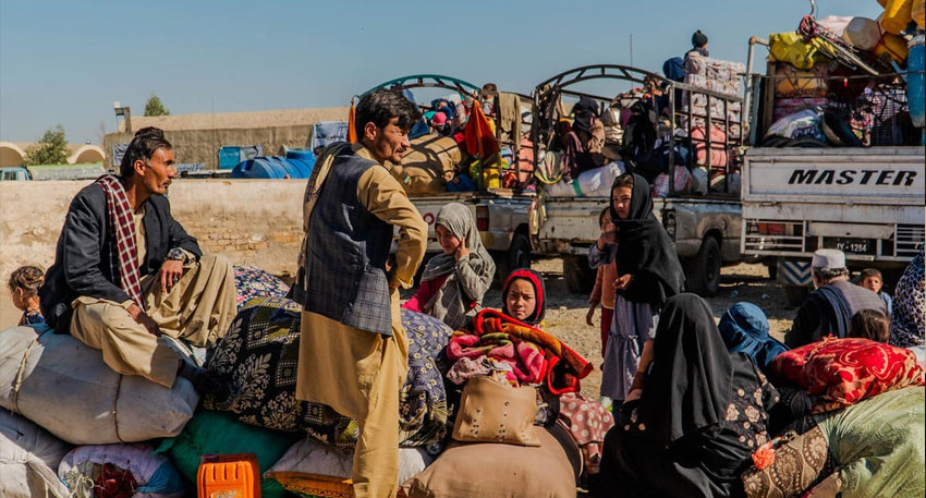 پی او آرکارڈ ہولڈرز افغان شہریوں کے انخلا میں 26 دن باقی Afghan Refugees