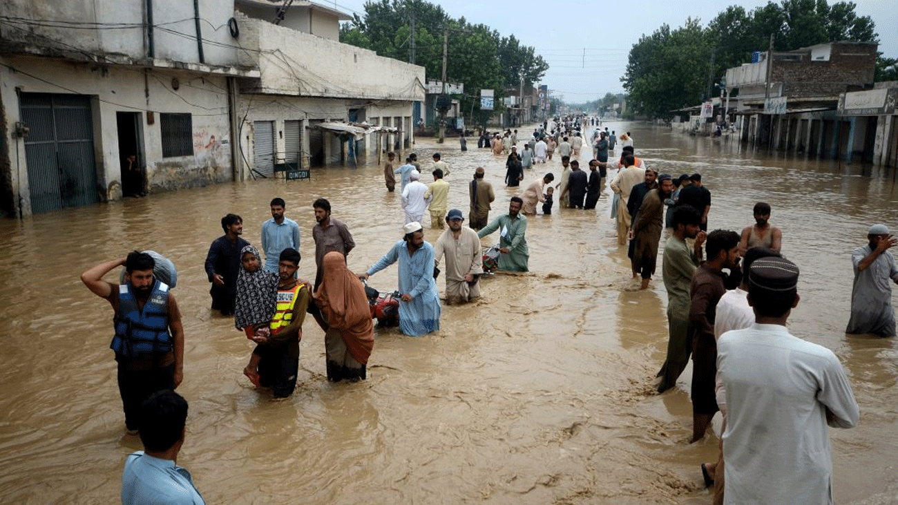 محکمہ صحت پنجاب کا سیلاب سے متاثرہ علاقوں میں ریلیف کیمپس لگانے کا فیصلہ Punja health department