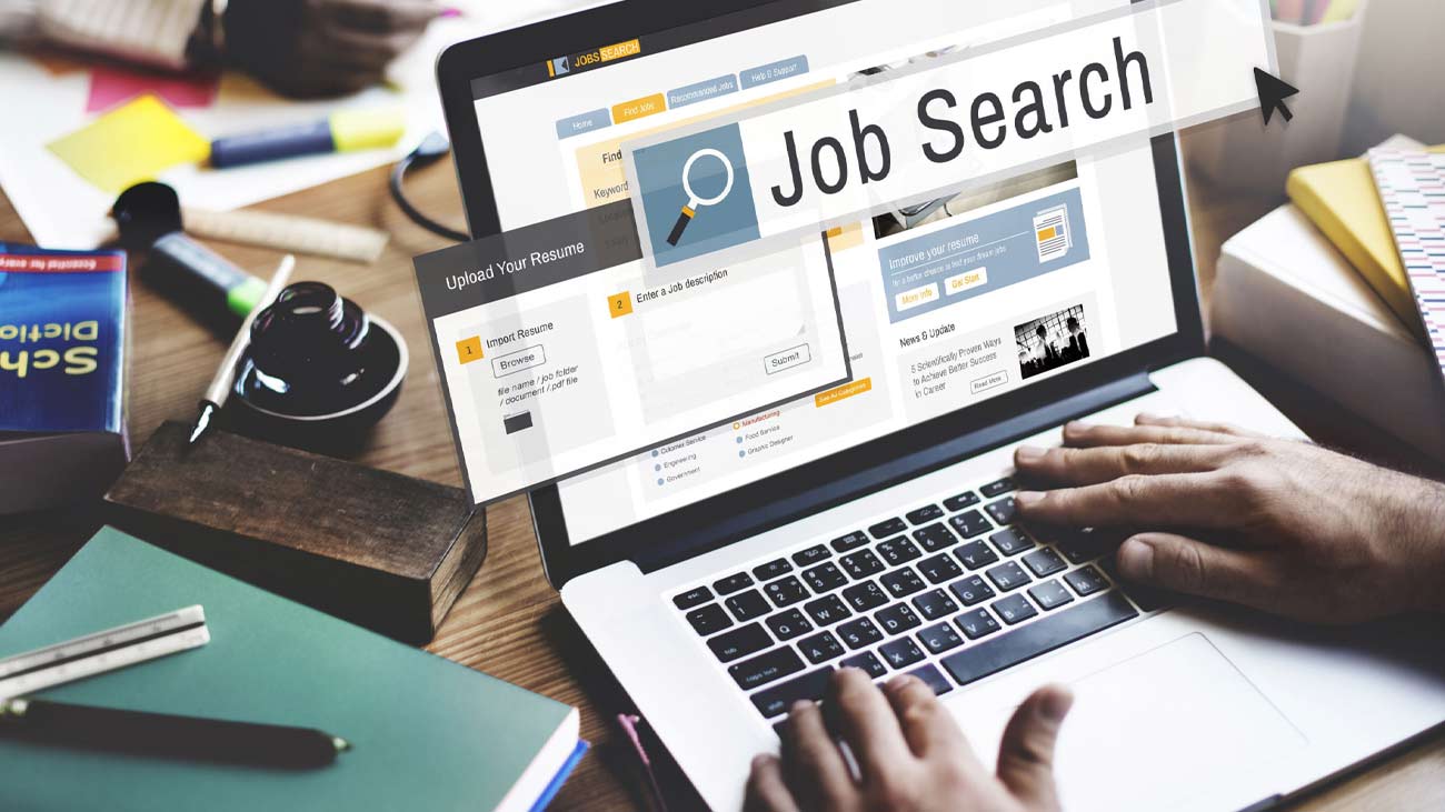 سرکاری ملازمت کے خواہشمند افراد کیلئے ایک اور بری خبر