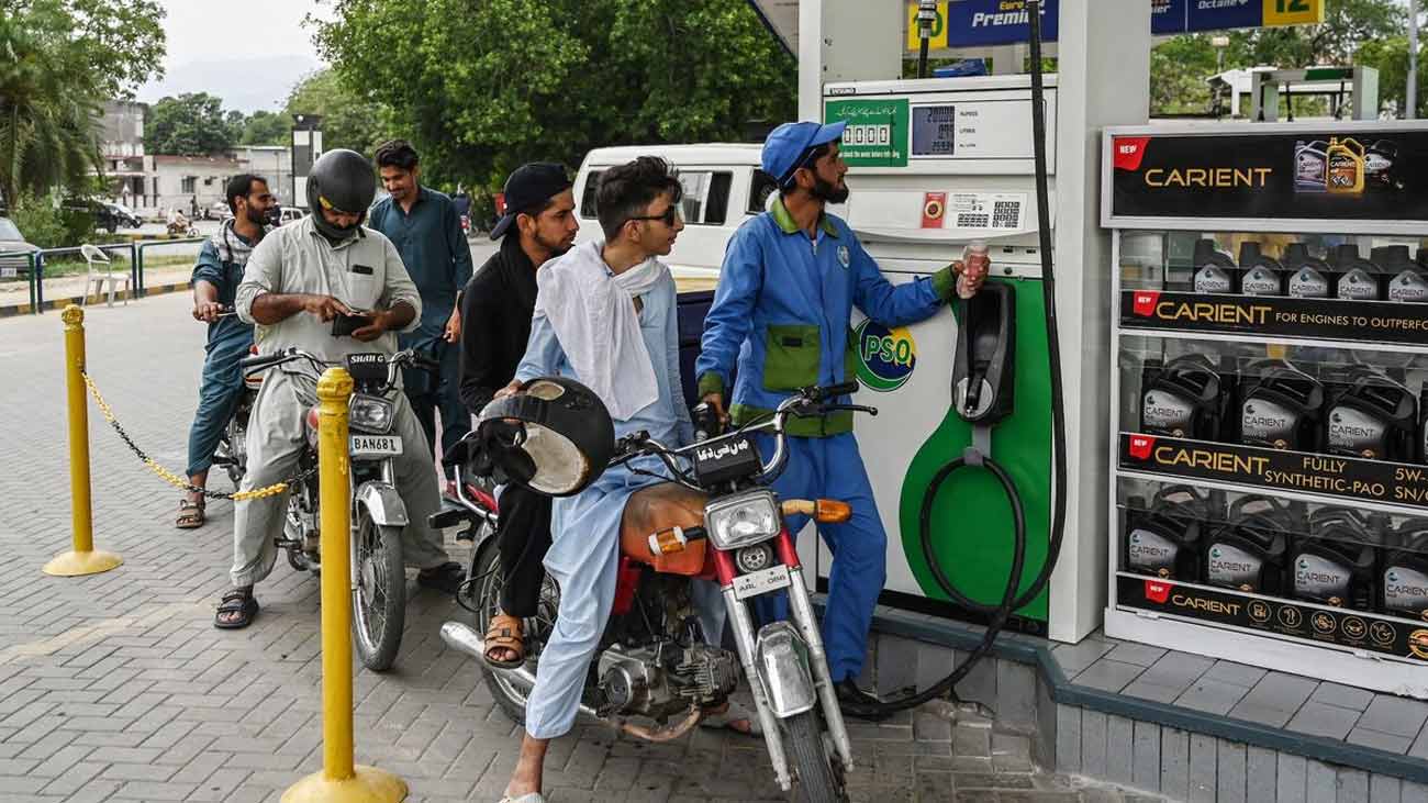 پٹرولیم ڈیلرز کی مطالبات منظور نہ ہونے پر ہڑتال کی دھمکی