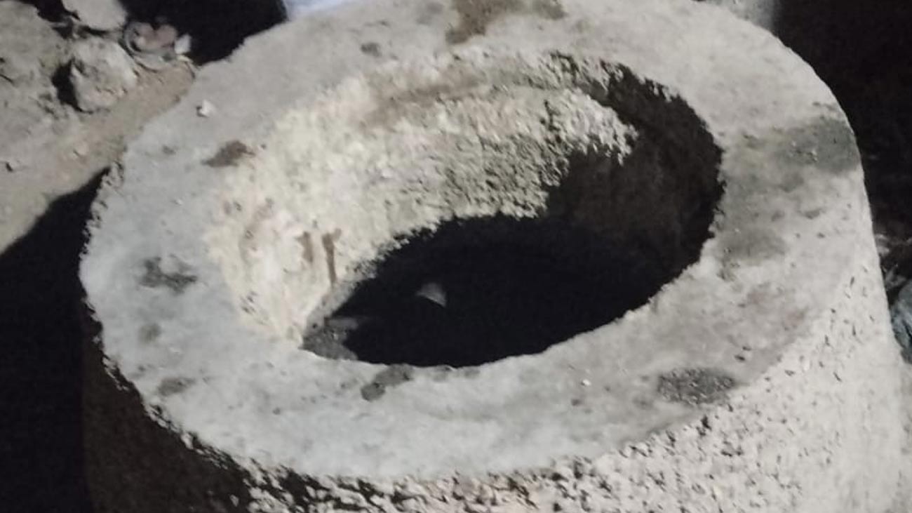 صوبائی دارالحکومت کراچی میں کھلے مین ہولز نے ایک اور معصوم بچے کی جان لے لی۔