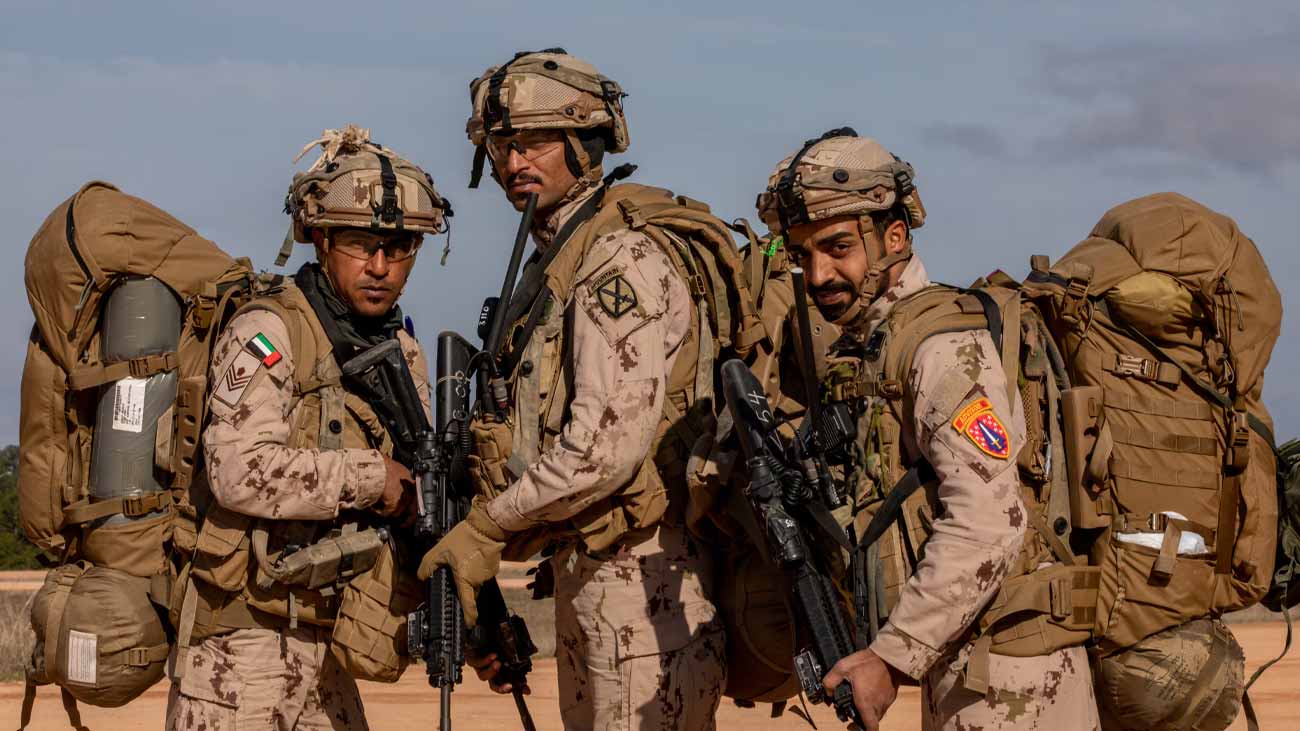 سعودی عرب کا چوبیس گھنٹے کا الٹی میٹم کام کرگیا، متحدہ عرب امارات نے یمن سے اپنے فوجی دستوں کے انخلا کا اعلان کر دیا۔