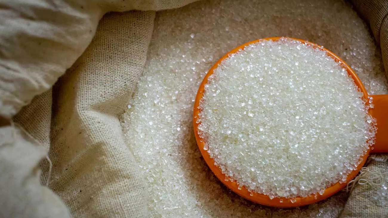 شہر قائد میں چینی کی ایکس مل اور ہول سیل قیمتوں میں کمی کا سلسلہ جاری ہے۔