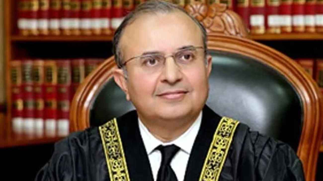 ججز کی سینیارٹی ازخود طے کرنے پر جسٹس منصور علی شاہ کا اعتراض