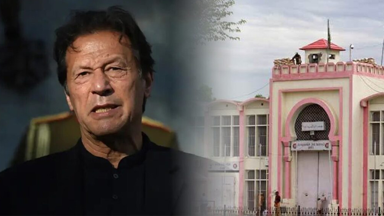 قوم کو جمہوریت بچانے، 26ویں ترمیم کیخلاف نکلنا ہو گا: عمران خان پیٹرن انچیف پاکستان تحریک انصاف عمران خان نے کہا ہے کہ قوم کو جمہوریت بچانے اور 26ویں آئینی ترمیم کے خلاف نکلنا ہو گا، احتجاج کو جیل سے لیڈ کروں گا۔