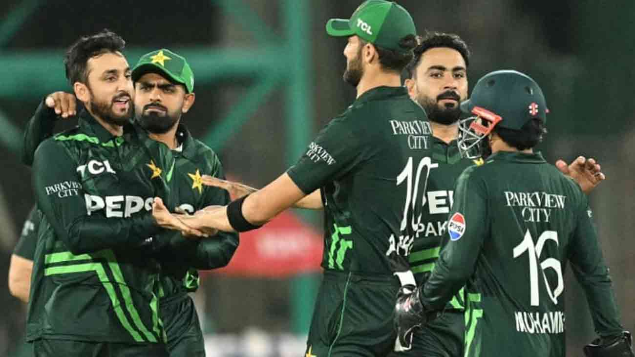 پاکستان کا بنگلہ دیش کیخلاف ٹی20 سیریز کیلئے 15 رکنی اسکواڈ کا اعلان Pakistan T20 squad for Bangladesh tour 2025