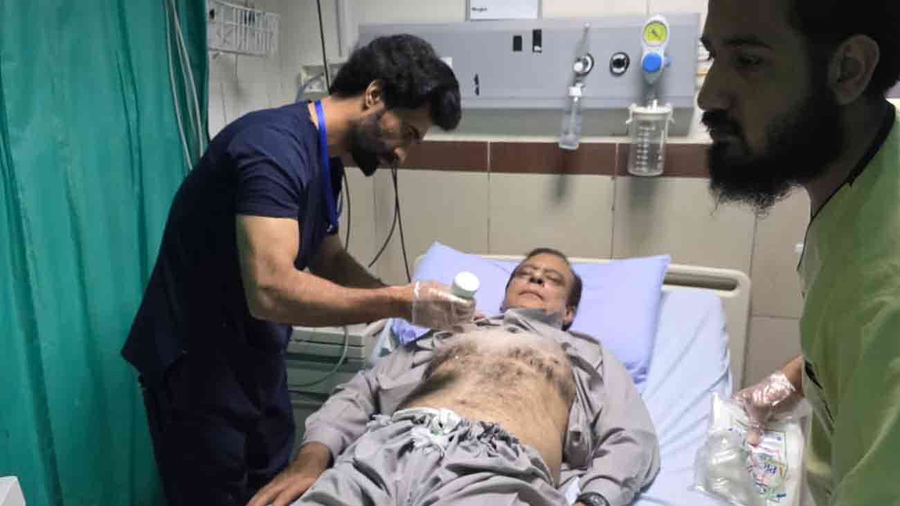 پی ٹی آئی رہنما شبلی فراز کو دل کی تکلیف، ہسپتال منتقل سینیٹر شبلی فراز کو رات گئے اچانک دل کی تکلیف محسوس ہونے پر پشاور انسٹی ٹیوٹ آف کارڈیالوجی (پی آئی سی) منتقل کیا گیا