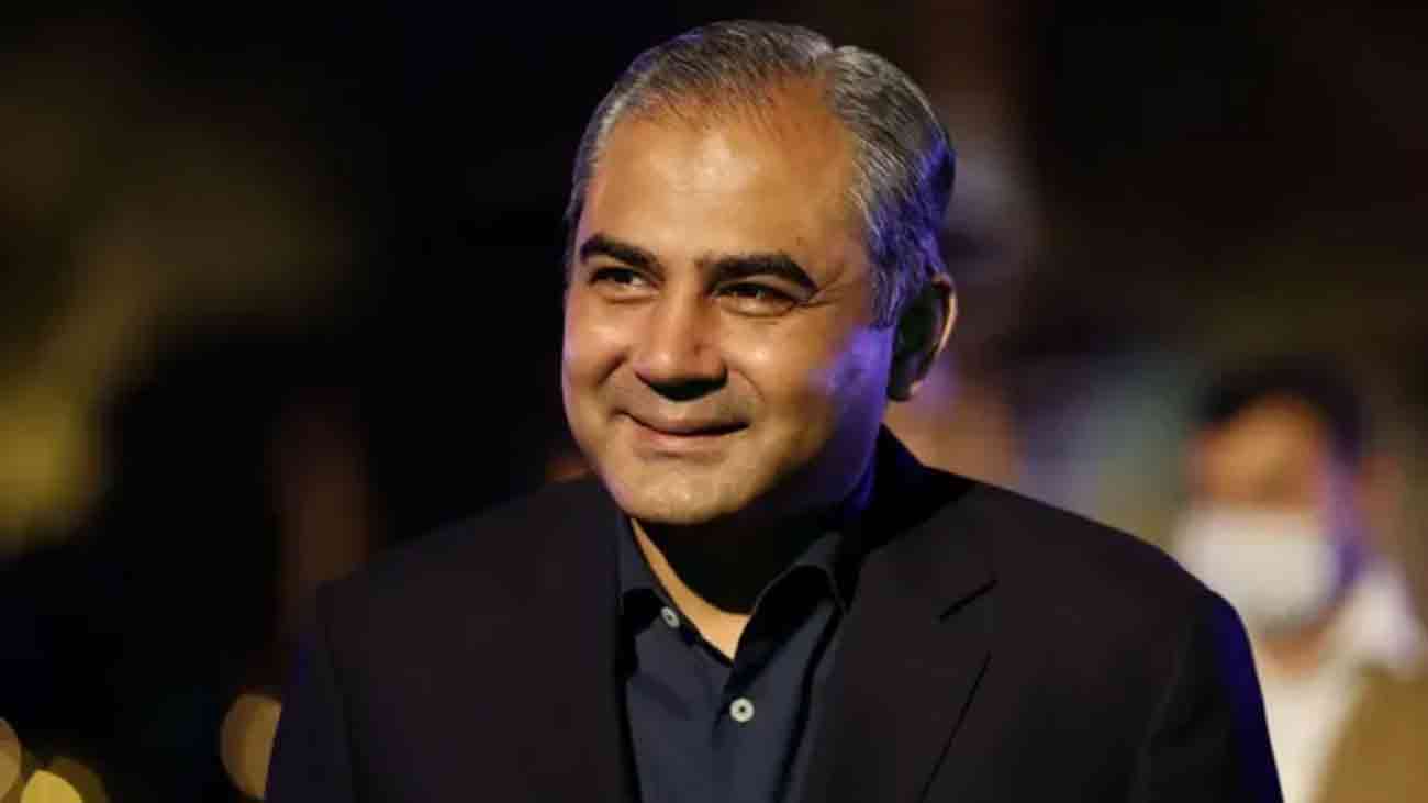 آرمی چیف کی صدارت سنبھالنے کی کوئی خواہش یا بات زیر غور نہیں: محسن نقوی وزیر داخلہ محسن نقوی نے کہا ہے کہ آرمی چیف کی صدارت سنبھالنے کی کوئی خواہش یا بات زیر غور نہیں، واضح کر چکا ہوں صدر کے استعفے کی نہ کوئی بات ہوئی نہ ایسی کوئی تجویز ہے
