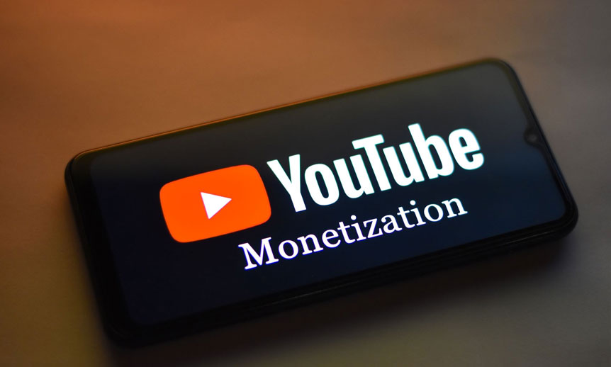 یوٹیوب کا AI سے بنے مواد کی مونیٹائزیشن محدود کرنے کا فیصلہ YouTube AI policy