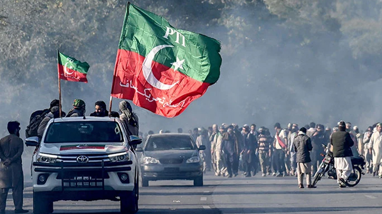 تحریک انصاف نے احتجاج کی تاریخ کا اعلان کردیا پاکستان تحریک انصاف (پی ٹی آئی) نے احتجاجی تحریک کی تاریخ کا اعلان کردیا۔