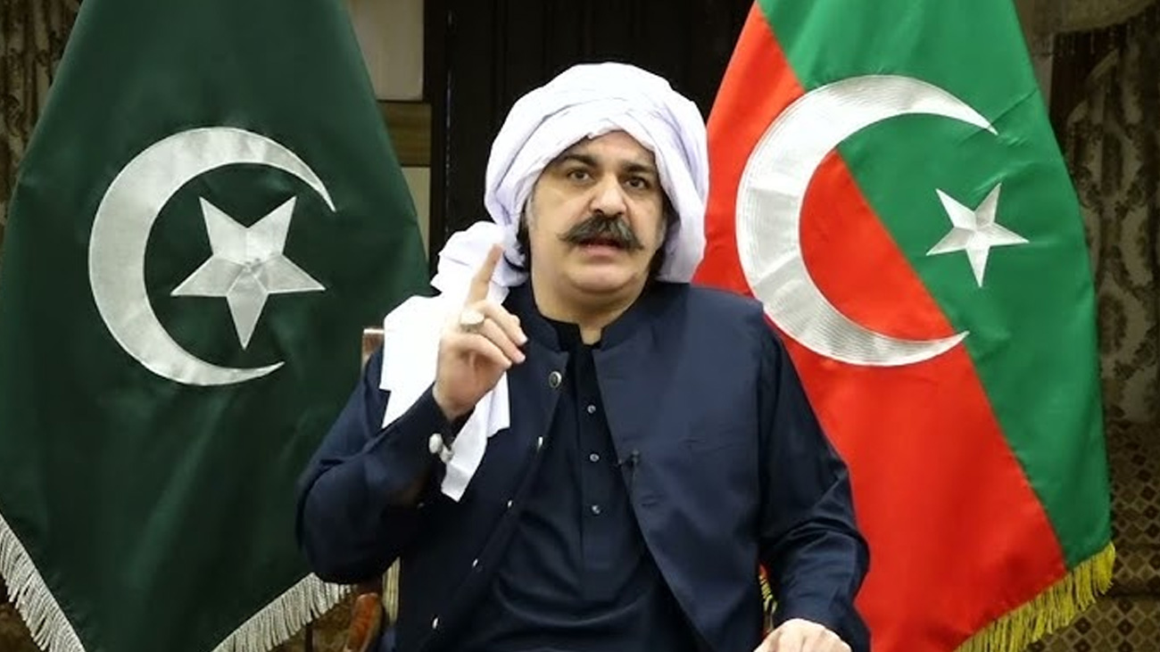 خیبرپختونخوا حکومت گری تو سیاست چھوڑ دوں گا: علی امین گنڈاپور وزیراعلیٰ خیبرپختونخوا علی امین گنڈاپور نے کہا ہے اگر صوبائی حکومت گری تو سیاست چھوڑ دوں گا۔