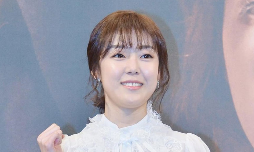 مشہور اداکارہ انتقال کر گئیں Kang Soo Ha