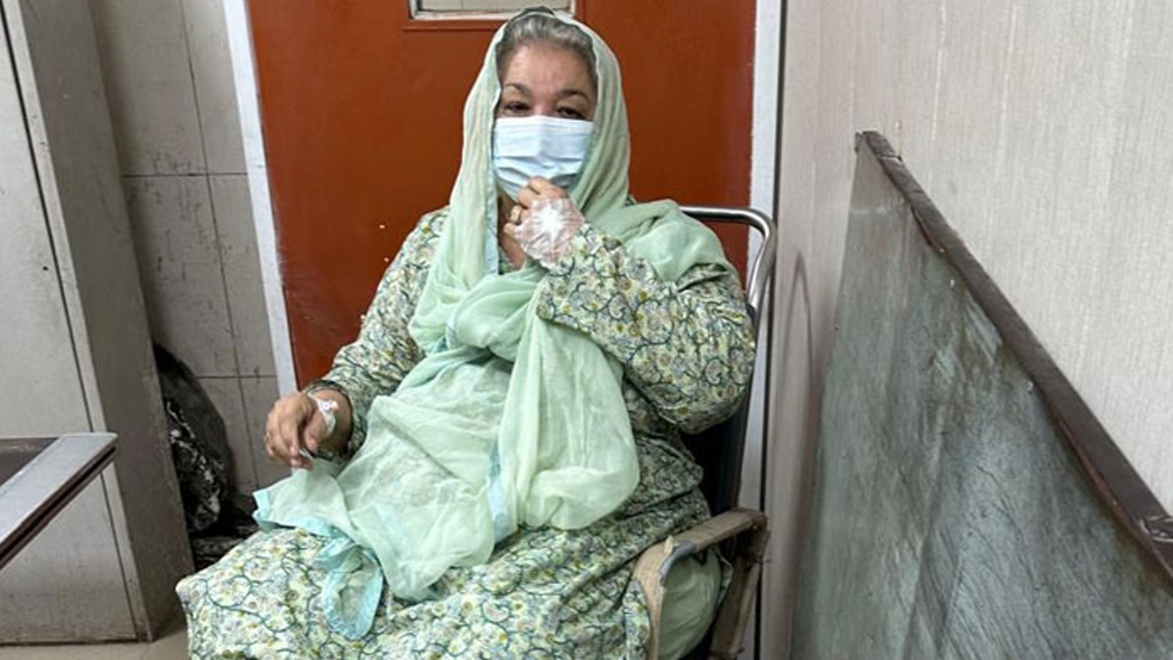 پی ٹی آئی رہنما ڈاکٹر یاسمین راشد کی طبیعت ناساز، ہسپتال منتقل سینئر رہنما تحریک انصاف و سابق صوبائی وزیر ڈاکٹر یاسمین راشد کی جیل میں طبیعت ناساز ہو گئی۔