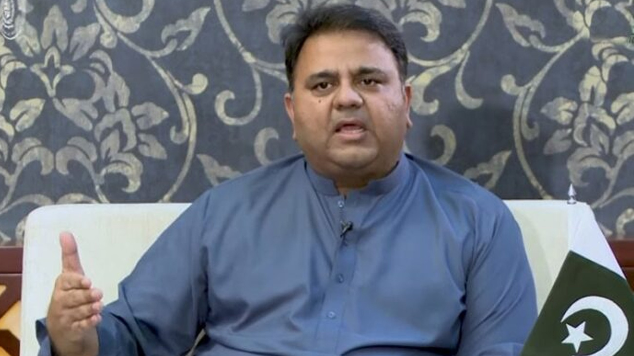 پی ٹی آئی قیادت نہیں چاہتی عمران خان جیل سے باہر آئیں: فواد چودھری سابق وفاقی وزیر فواد چودھری نے کہا ہے کہ تحریک انصاف کی موجودہ قیادت نہیں چاہتی عمران خان جیل سے باہر آئیں ۔