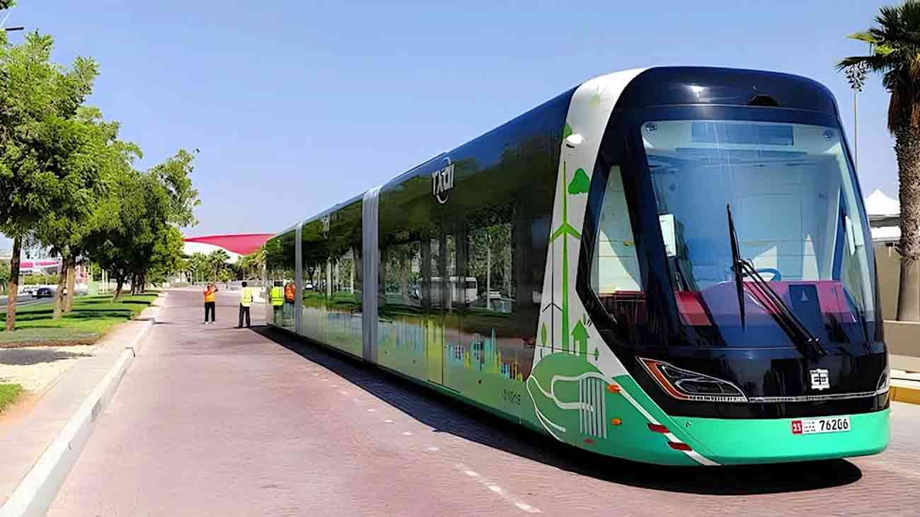 لاہور میں جدید ٹریک لیس ٹرام کا منصوبہ شروع Lahore trackless tram project