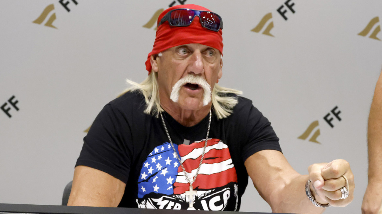 معروف امریکی ریسلر ہلک ہوگن 71 برس کی عمر میں چل بسے