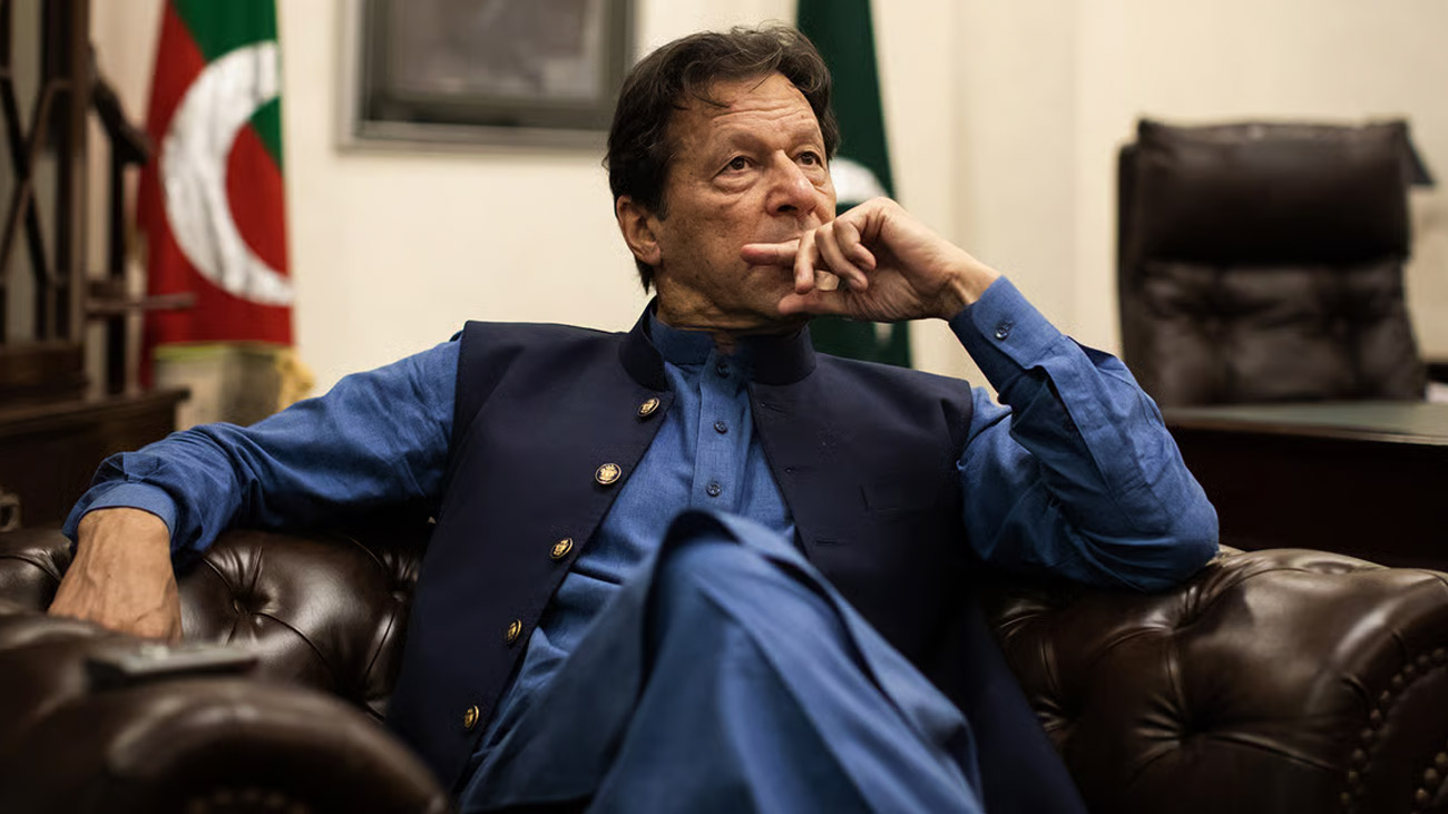 بانی پی ٹی آئی عمران خان نے عدالتی حکم کے باوجود ایک بار پھر پولی گرافک ٹیسٹ کرانے سے انکار کردیا۔