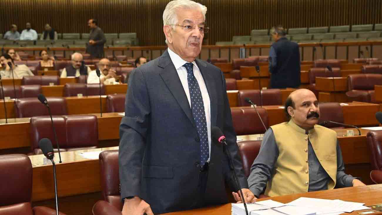 آج امت مسلمہ متحد نہ ہوئی تو سب کی باری آئے گی: خواجہ آصف خواجہ آصف نے کہا ہے کہ اگر آج امت مسلمہ متحد نہ ہوئی اور اپنے اپنے مفادات اور ایجنڈے کا تحفظ کرتی رہی تو سب کی باری آئے گی