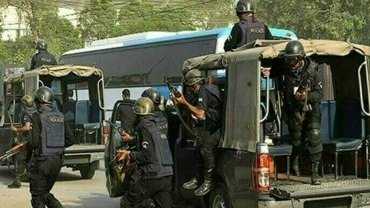 پنجاب: سی ٹی ڈی کا آپریشن یلغار، را کے 6 سہولتکار گرفتار کاؤنٹر ٹیررازم ڈیپارٹمنٹ (سی ٹی ڈی) پنجاب نے مختلف اضلاع میں کارروائیوں کے دوران بھارتی خفیہ ایجنسی راء کے 6 سہولتکار گرفتار کرلیے۔