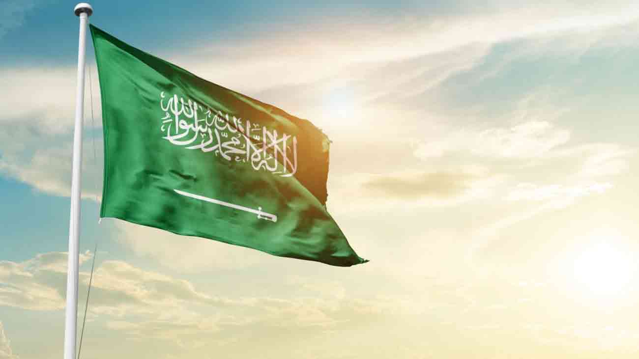 سعودی عرب میں وزٹ ویزوں پر جانے والوں کیلئے خوشخبری سعودی عرب نے وزٹ ویزوں کی مدت ختم ہونے والے غیرملکیوں کو بڑی سہولت فراہم کرتے ہوئے ایک ماہ کی توسیع دینے کا اعلان کر دیا