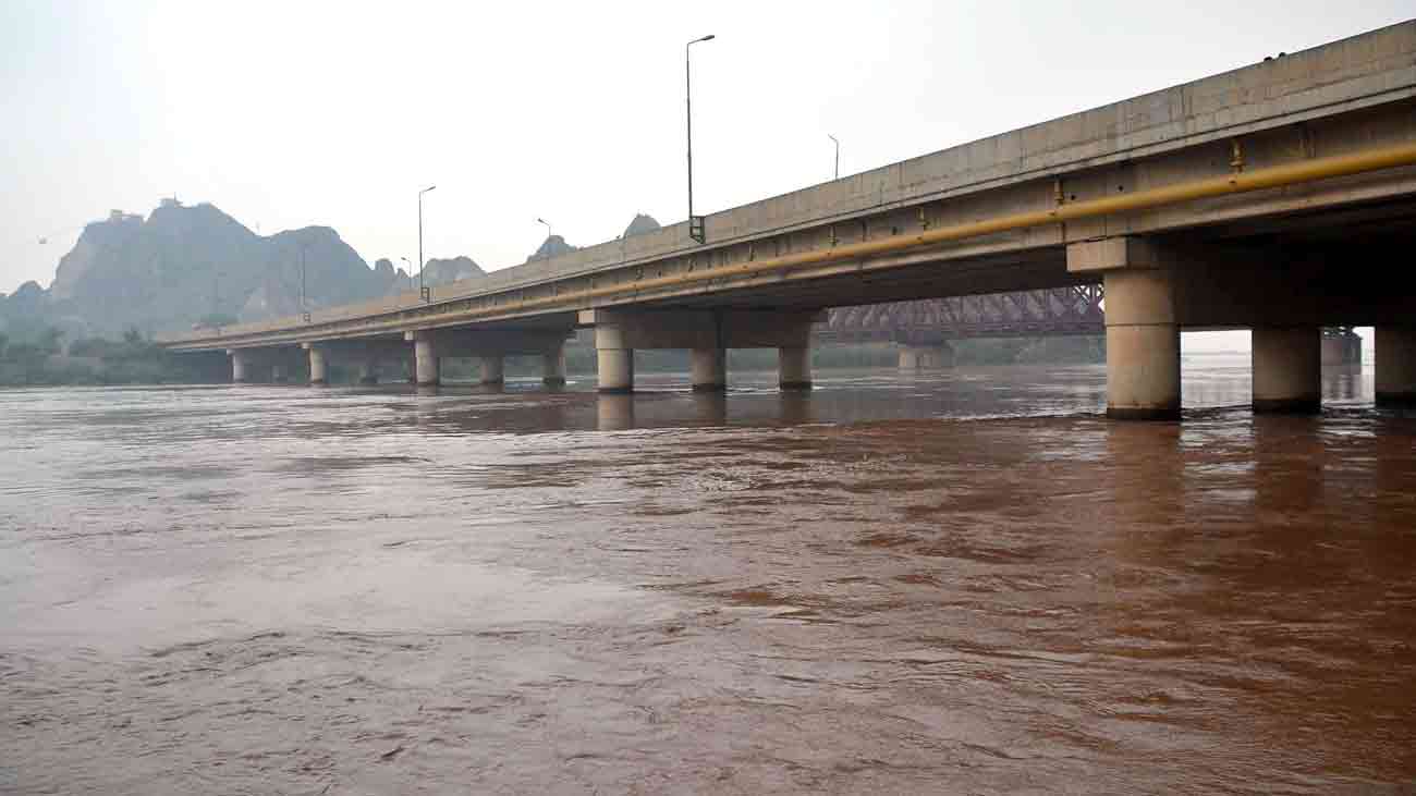 بھارت کی آبی جارحیت،دریائے چناب میں پانی چھوڑدیا Chenab River flood