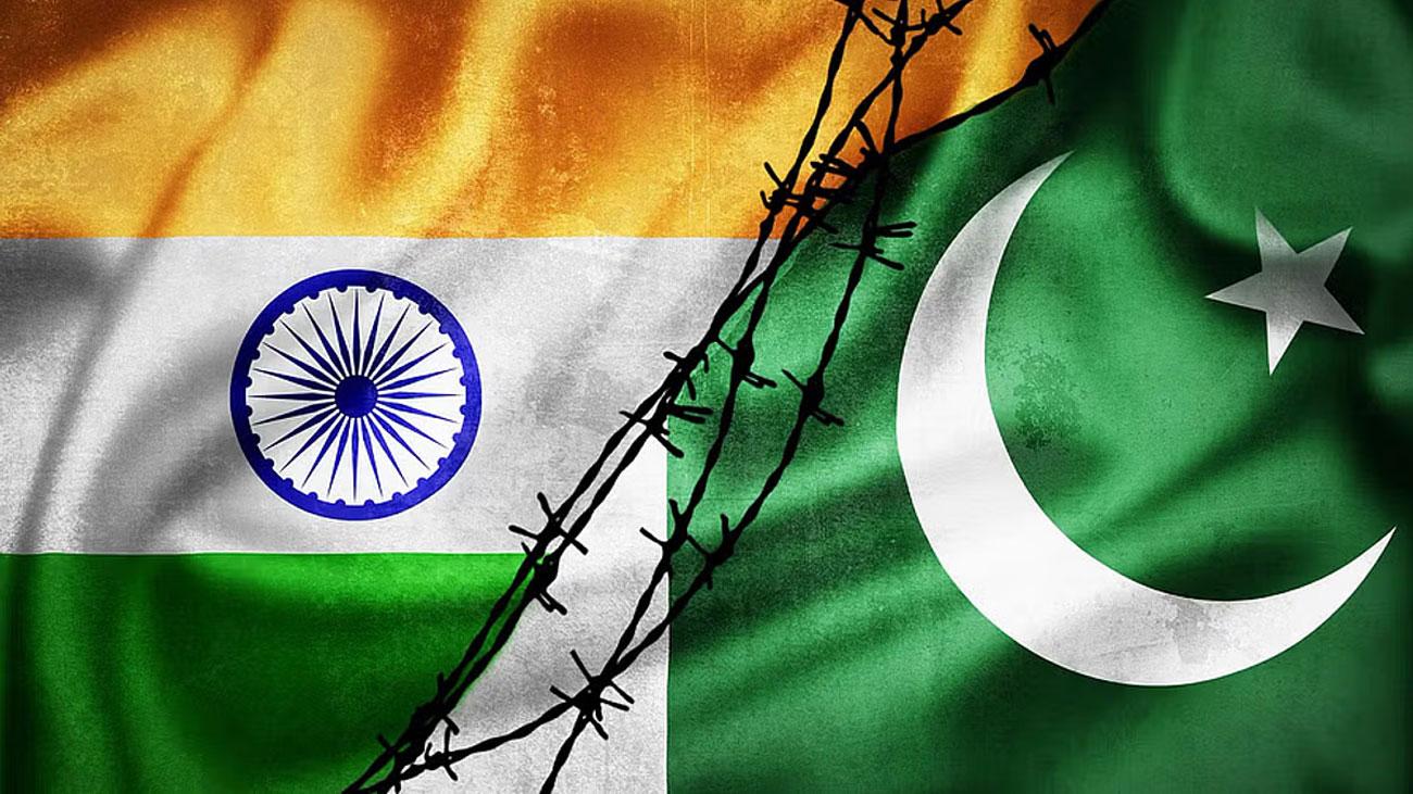 بھارتی حملے کے جواب میں پاکستان نے تاریخ لکھ دی، اب دہلی دہلنے کی باری بھارت نے حملہ کیا، جواب میں پاکستان نے تاریخ لکھ دی ، اب دہلی کے دہلنے کی باری ہے۔