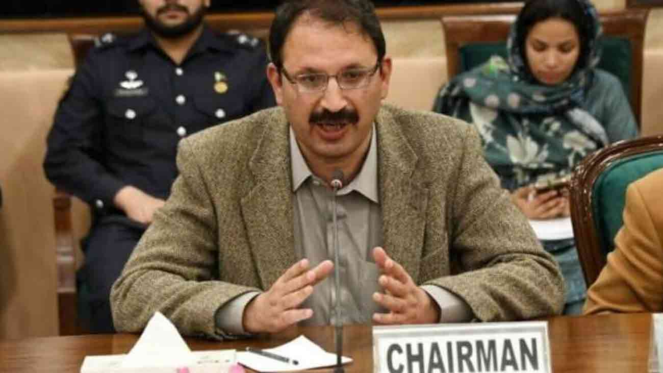 جنید اکبر کا یوٹرن، چیئرمین پی اے سی سے استعفی واپس لے لیا