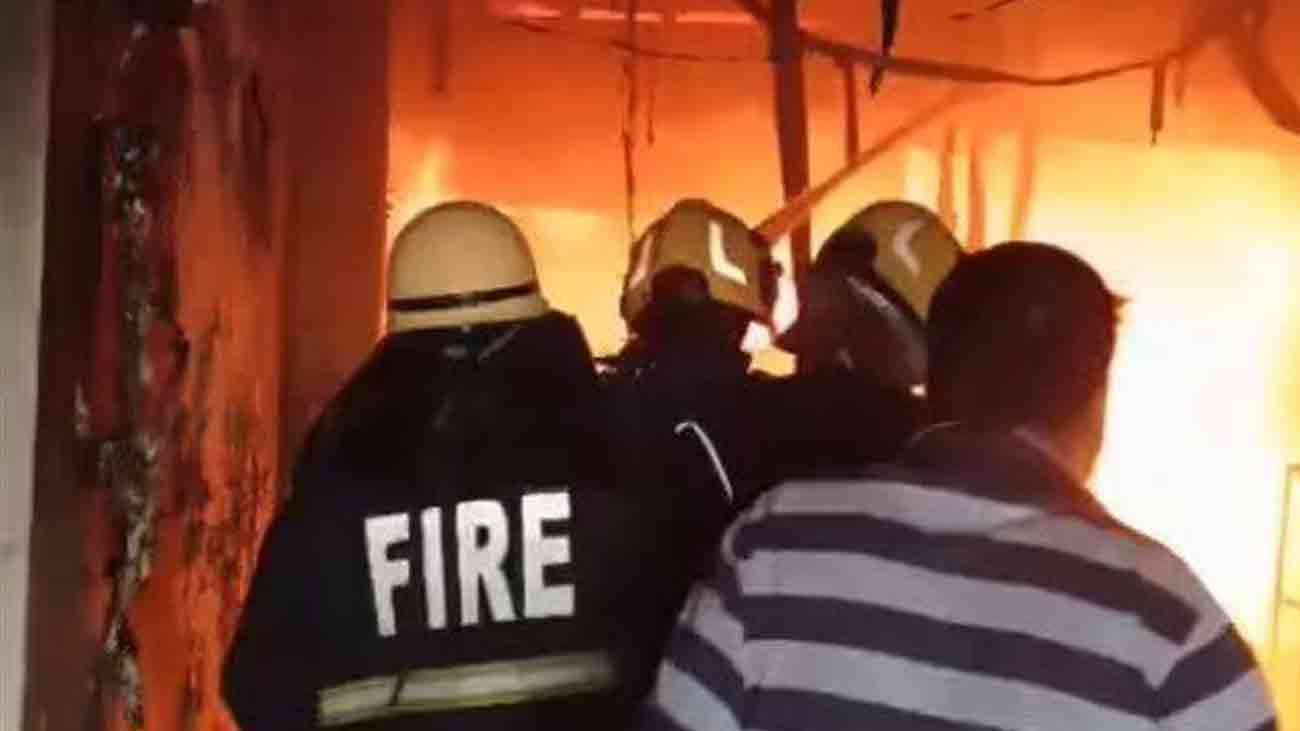 بھارت میں خوفناک آتشزدگی، 17 افراد لقمہ اجل بن گئے