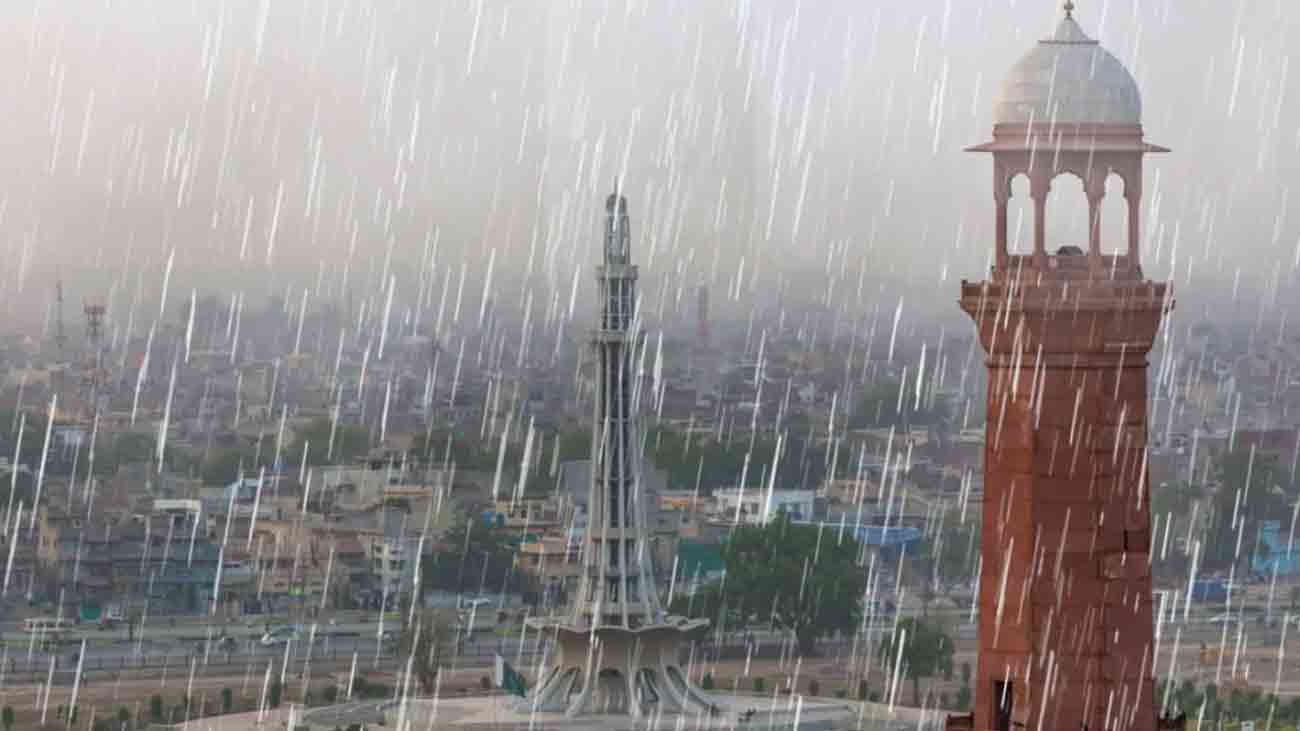 طوفانی بارشیں، محکمہ موسمیات نے پیشگوئی کر دی محکمہ موسمیات نے آج (ہفتہ) سے پنجاب اور خیبر پختونخوا کے مختلف علاقوں میں گرج چمک کے ساتھ طوفانی بارشوں کی پیشگوئی کر دی