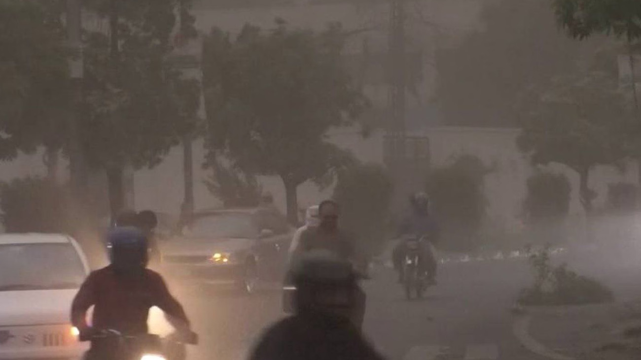 طوفان کی تباہ کاریاں، 13 افراد جاں بحق Punjab storm deaths