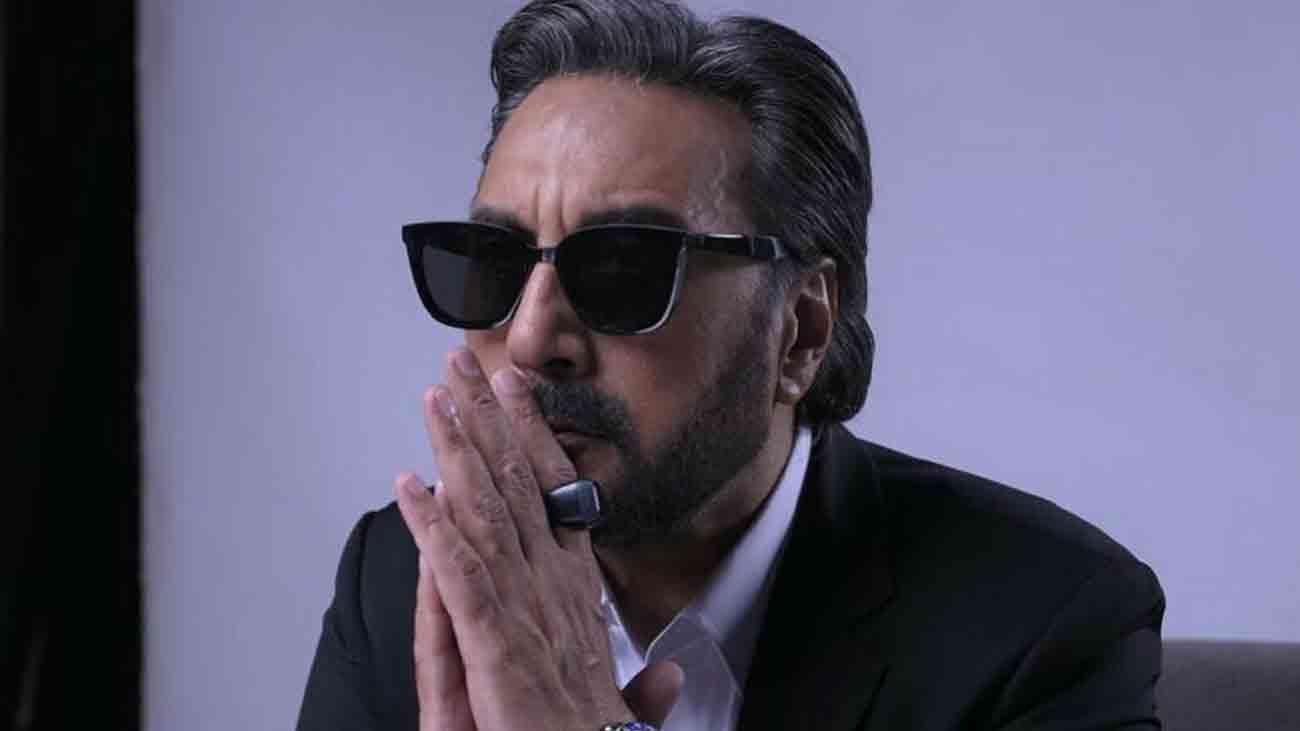 پاکستان کے نامور اداکار عدنان صدیقی نے حال ہی میں موسم خرابی کے باعث جہاز میں پیش آنے والے خوفناک تجربے کے بارے میں بتا دیا