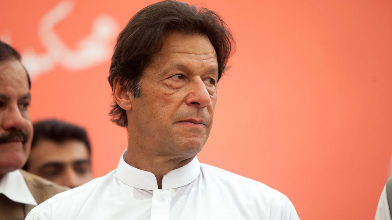 عمران خان کی ضمانتوں کی سماعت، جسٹس شہباز رضوی کو ملتان بینچ بھجوا دیا گیا عمران خان کی درخواست ضمانتوں کی سماعت کرنے والے جسٹس شہباز رضوی کو ملتان بینچ بھجوا دیا گیا