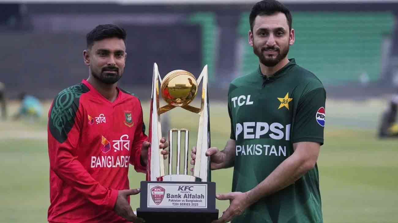 بنگلادیش کے خلاف ٹی 20 سیریز کے لیے پاکستان کے اسکواڈ میں ایک تبدیلی کی گئی ہے
