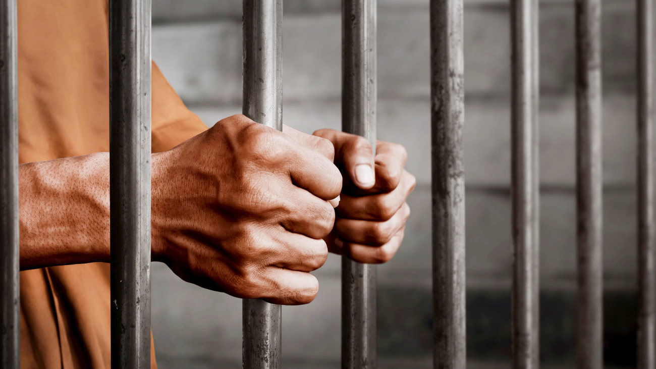 پنجاب: قبضہ مافیا اور جعلسازوں کیخلاف سخت سزاؤں کا قانون تیار